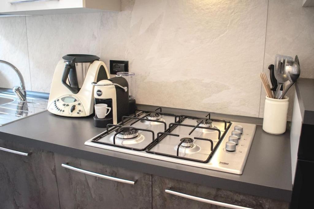 10Min From Center, 3 Bedroom Apartment With Balcony Trento Exterior foto