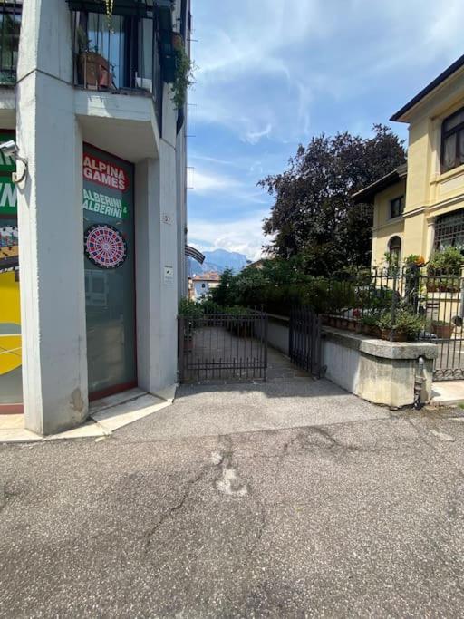 10Min From Center, 3 Bedroom Apartment With Balcony Trento Exterior foto