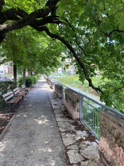 10Min From Center, 3 Bedroom Apartment With Balcony Trento Exterior foto